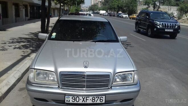 Mercedes C 240 1999, 240,000 km - 2.4 l - Bakı