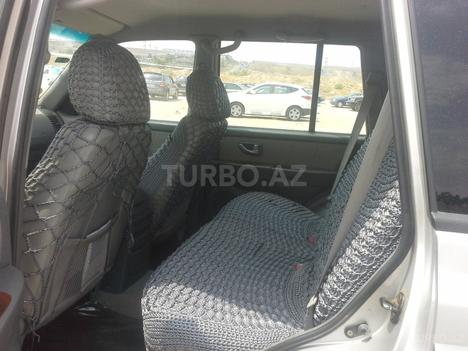 Hyundai Terracan 2004, 250,000 km - 2.9 l - Bakı