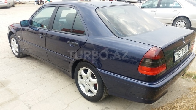 Mercedes C 180 1999, 212,000 km - 1.8 l - Bakı
