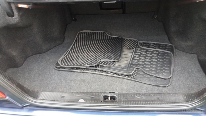 Mercedes C 180 1999, 212,000 km - 1.8 l - Bakı