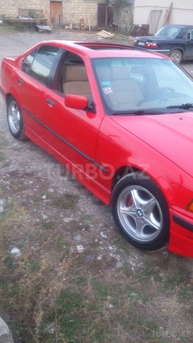 BMW 318 1998, 357,895 km - 2.0 l - İsmayıllı
