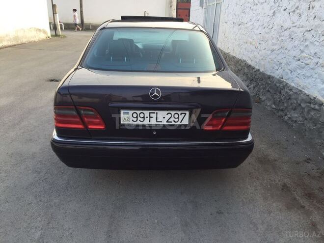 Mercedes E 200 1998, 249,000 km - 2.0 l - Göyçay