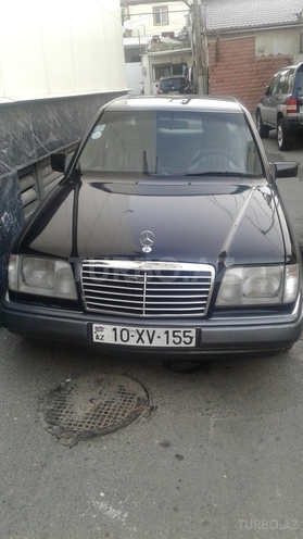Mercedes E 220 1994, 270,000 km - 2.2 l - Bakı