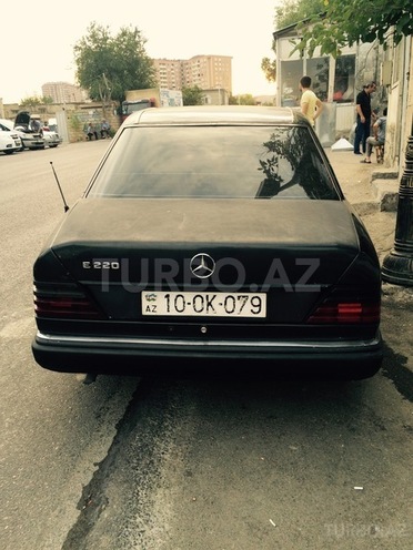 Mercedes E 200 1989, 313,000 km - 2.0 l - Bakı