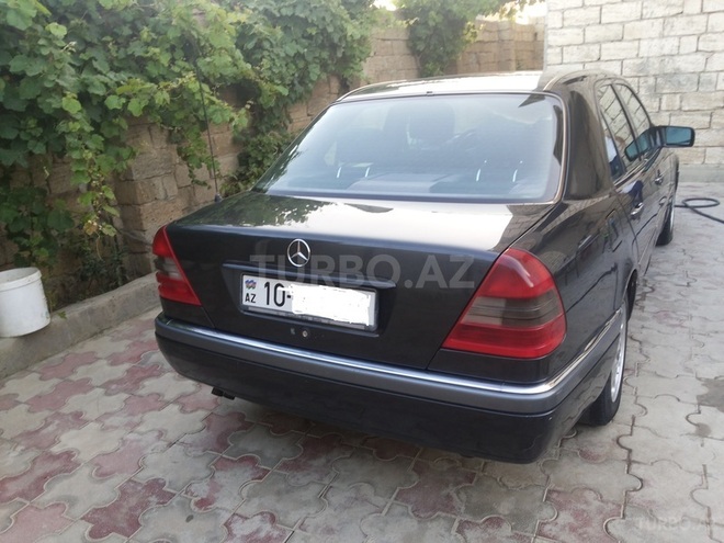 Mercedes C 280 1994, 270,000 km - 2.8 l - Bakı