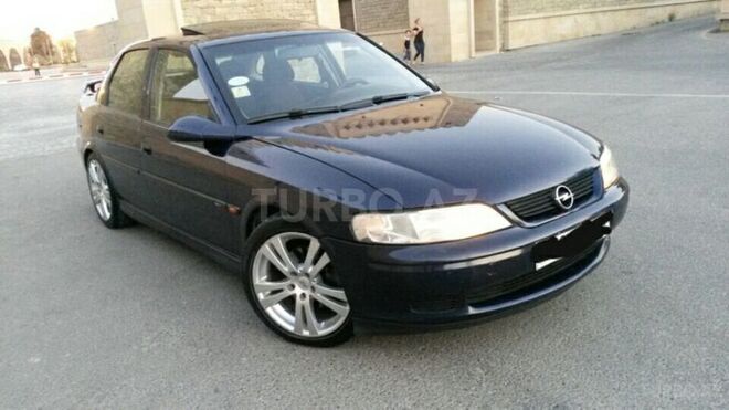 Opel Vectra 1999, 299,000 km - 1.6 l - Bakı