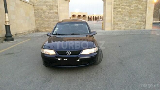 Opel Vectra 1999, 299,000 km - 1.6 l - Bakı