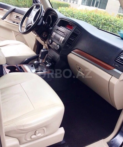 Mitsubishi Pajero 2008, 125,000 km - 3.0 л - Bakı
