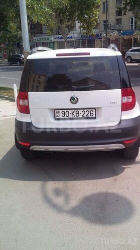 Skoda Yeti 2011, 123,000 km - 1.2 l - Bakı