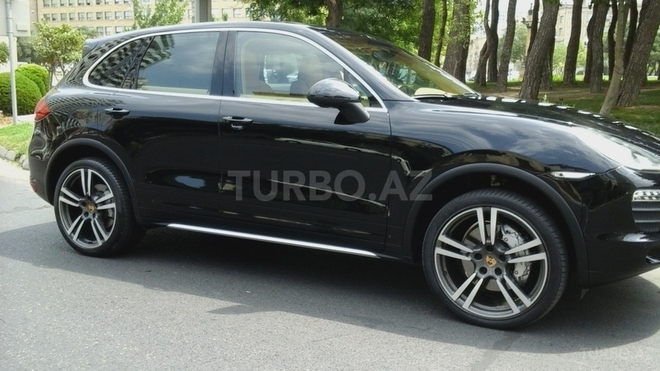 Porsche Cayenne 2013, 36,000 km - 4.8 l - Bakı