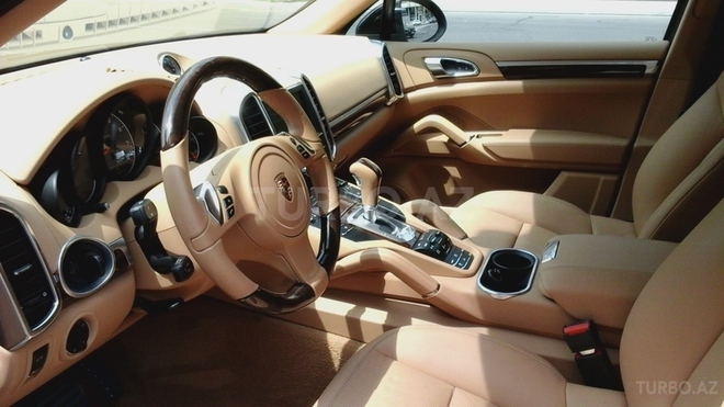 Porsche Cayenne 2013, 36,000 km - 4.8 l - Bakı