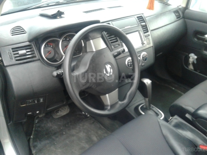 Nissan Tiida 2005, 120,000 km - 1.6 l - Bakı