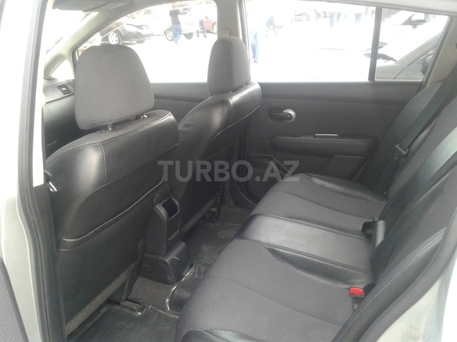 Nissan Tiida 2005, 120,000 km - 1.6 l - Bakı