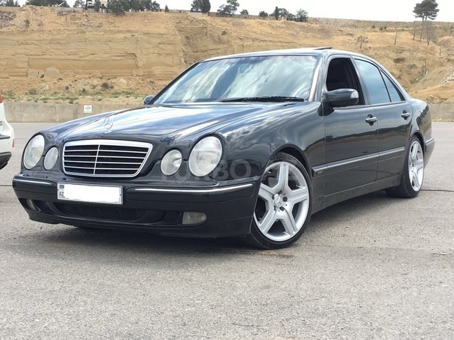 Mercedes E 280 2000, 222,000 km - 2.8 л - Sumqayıt