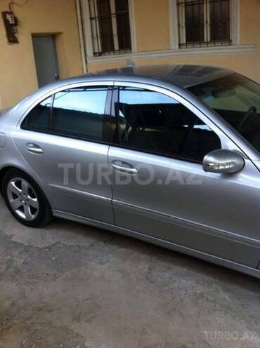 Mercedes E 240 2002, 210,000 km - 2.6 л - Gəncə