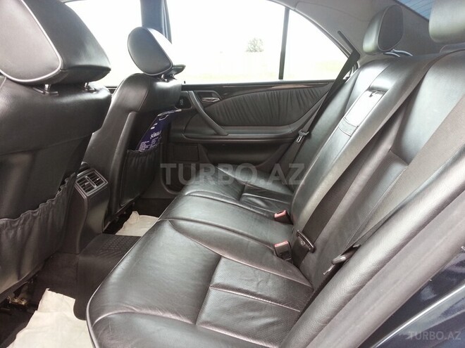 Mercedes E 270 1999, 230,000 km - 2.7 l - Bakı