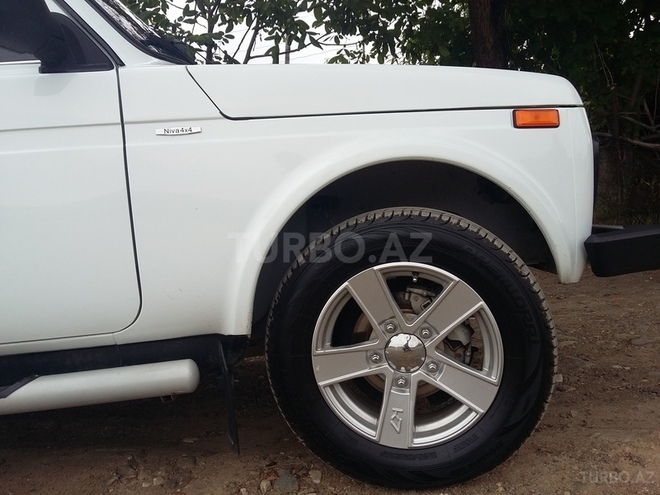 LADA (VAZ) Niva 2014, 40,000 km - 1.7 l - Gəncə