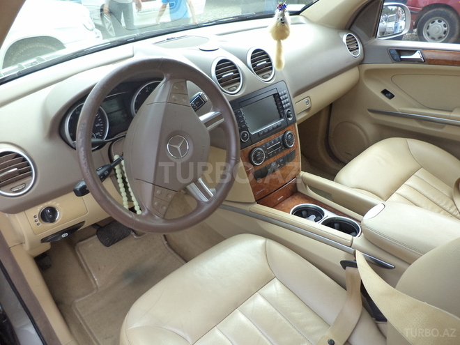 Mercedes ML 350 2005, 99,000 km - 3.5 л - Gəncə