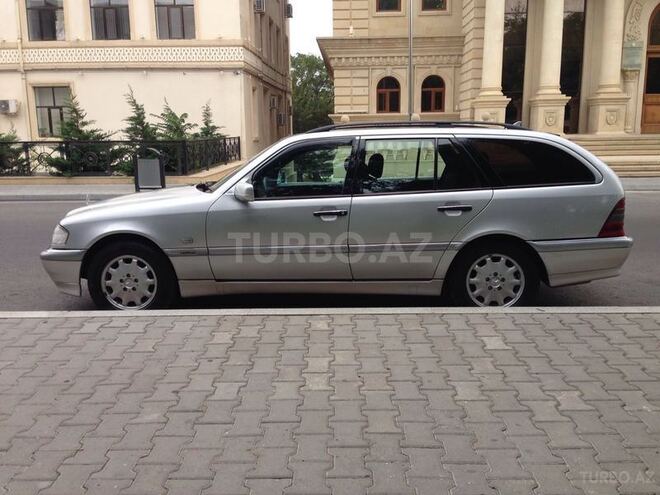 Mercedes C 200 1999, 240,000 km - 2.0 л - Bakı