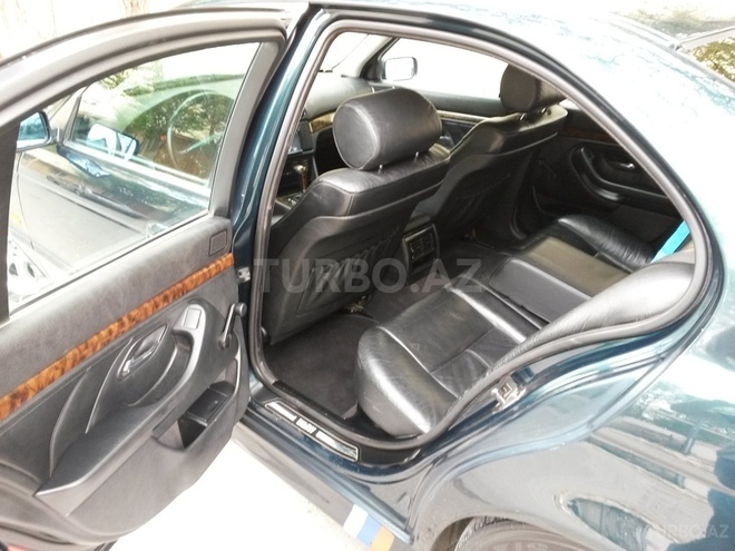 BMW 523 1998, 391,500 km - 2.5 l - Bakı