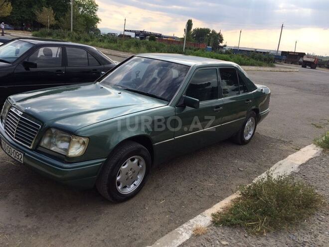 Mercedes C 220 1995, 350,678 km - 2.2 л - Şəmkir