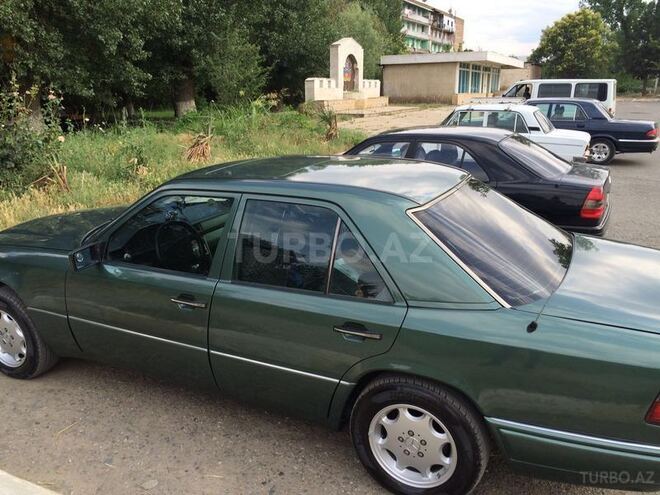 Mercedes C 220 1995, 350,678 km - 2.2 л - Şəmkir