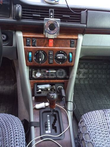 Mercedes C 220 1995, 350,678 km - 2.2 л - Şəmkir