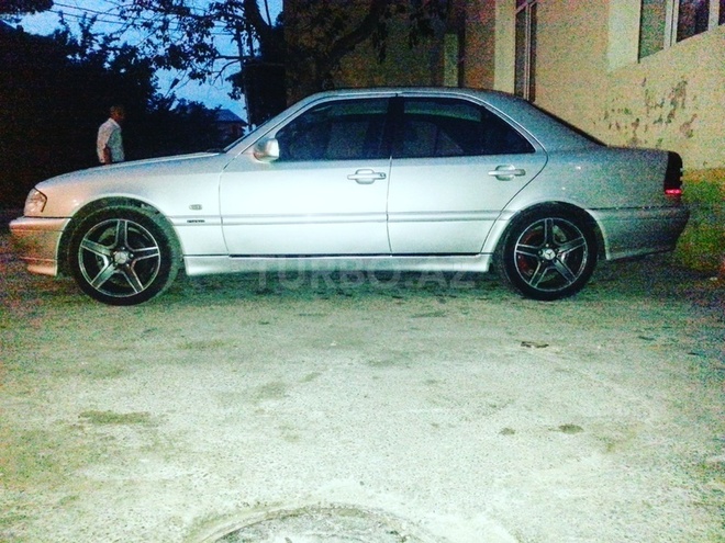 Mercedes C 220 1998, 287,400 km - 2.2 l - Bakı