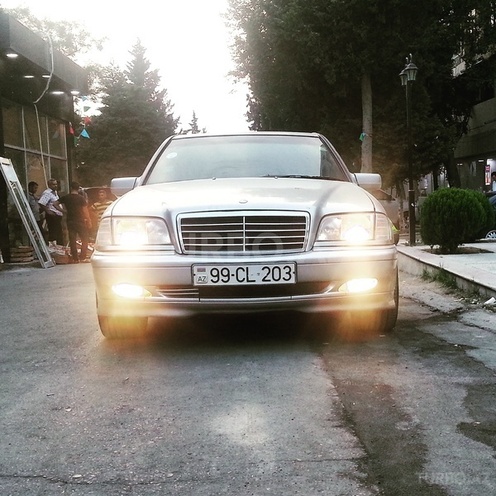 Mercedes C 220 1998, 287,400 km - 2.2 l - Bakı
