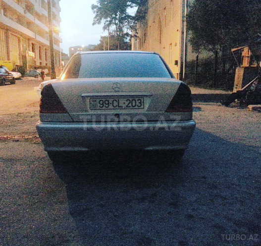 Mercedes C 220 1998, 287,400 km - 2.2 l - Bakı