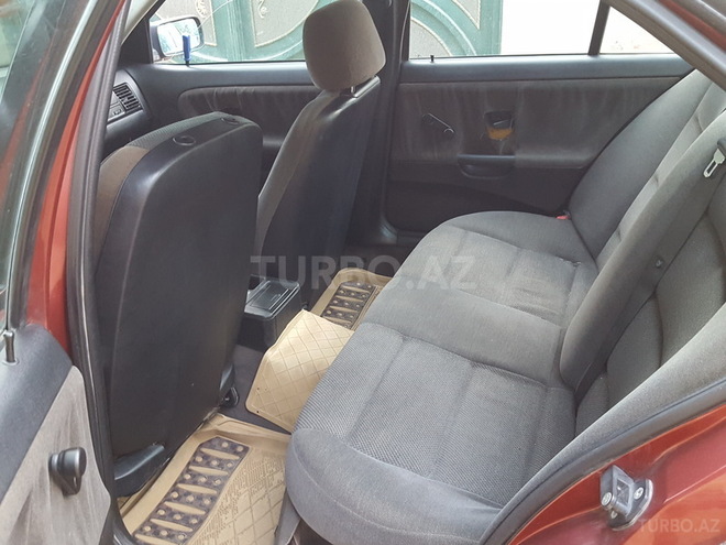 BMW 318 1992, 250,000 km - 1.8 l - Bakı