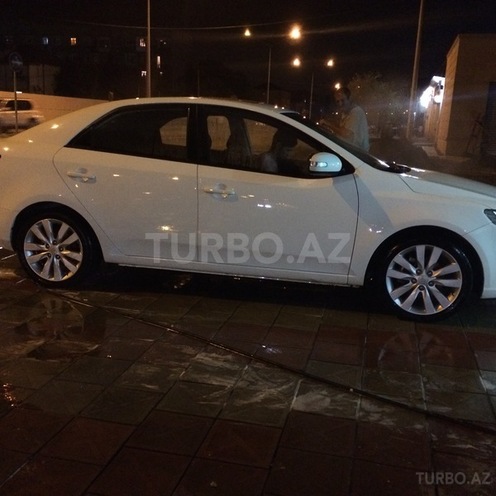 Kia Cerato 2009, 186,000 km - 16.0 l - Sumqayıt