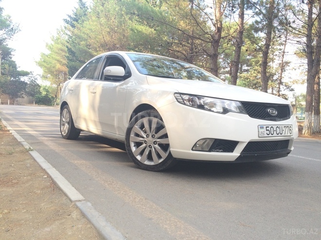Kia Cerato 2009, 186,000 km - 16.0 l - Sumqayıt