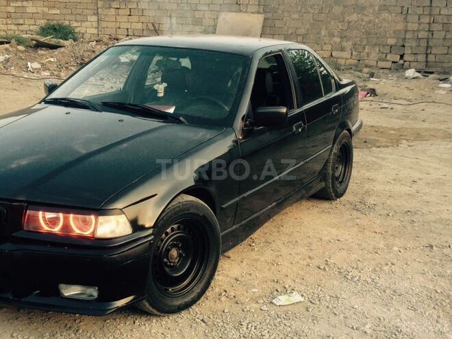 BMW 320 1996, 2,985,235 km - 2.0 l - Bakı