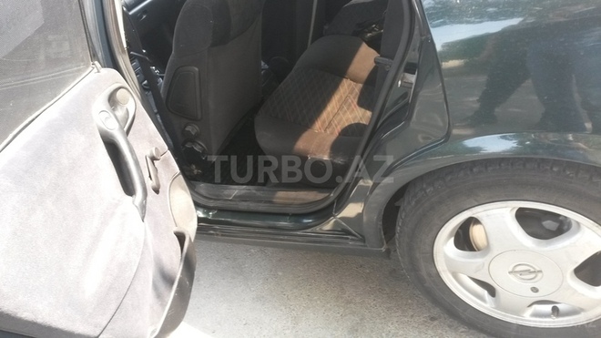 Opel Vectra 1997, 16,000 km - 1.8 l - Bakı