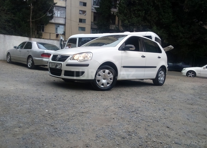 Volkswagen Polo 2008, 150,000 km - 1.4 l - Bakı
