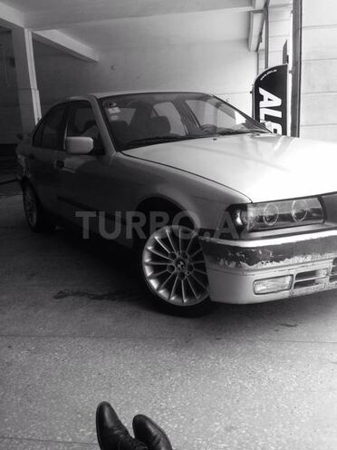 BMW 320 1994, 222,000 km - 0.2 л - Gəncə