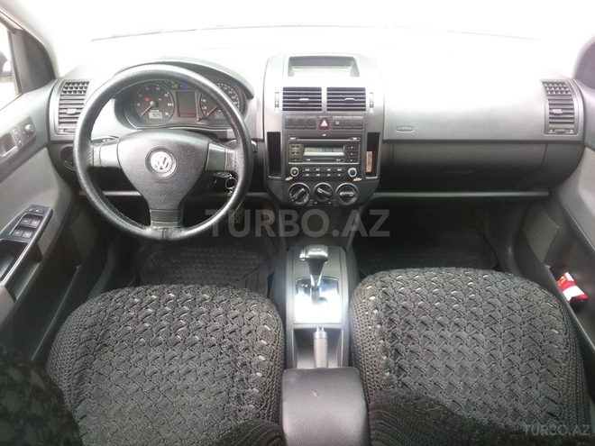 Volkswagen Polo 2008, 150,000 km - 1.4 l - Bakı