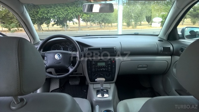 Volkswagen Passat 2002, 270,000 km - 1.8 l - Bakı