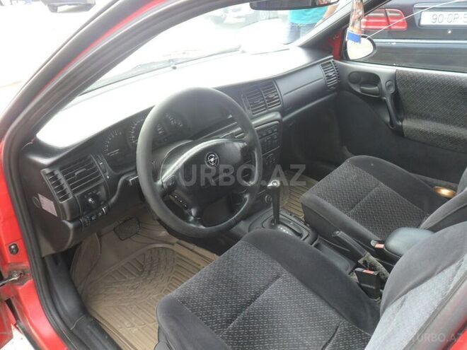 Opel Vectra 1998, 218,000 km - 2.0 l - Bakı