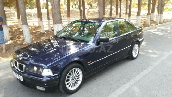 BMW 320 1997, 225,000 km - 2.0 л - Bakı