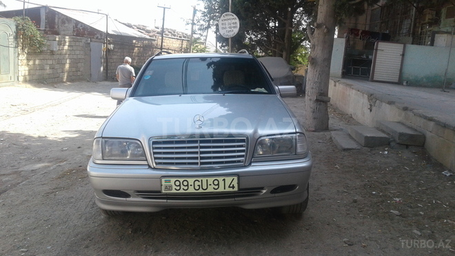 Mercedes C 220 2000, 294,000 km - 2.2 l - Bakı