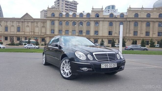 Mercedes E 320 2003, 265,400 km - 3.0 l - Bakı