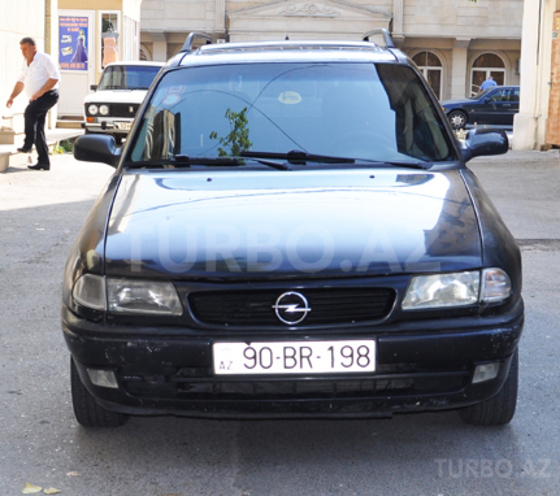 Opel Astra 1997, 450,000 km - 1.6 l - Bakı