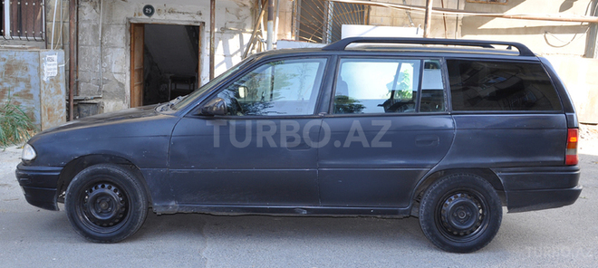 Opel Astra 1997, 450,000 km - 1.6 l - Bakı