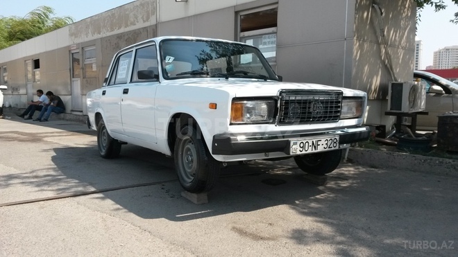 LADA (VAZ) 2107 2009, 65,000 km - 1.6 л - Bakı