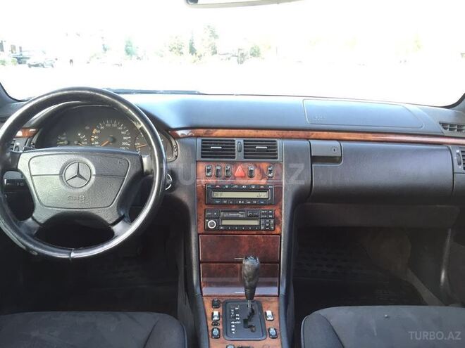 Mercedes E 290 1998, 350,000 km - 2.9 l - Sumqayıt