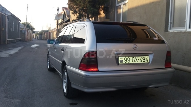 Mercedes C 180 1998, 220,000 km - 1.8 l - Xırdalan
