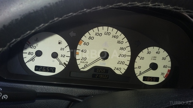 Mercedes C 180 1998, 220,000 km - 1.8 l - Xırdalan