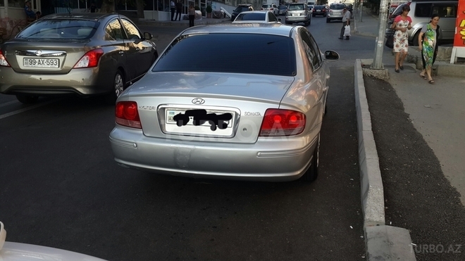Hyundai Sonata 2002, 190,000 km - 2.4 l - Bakı